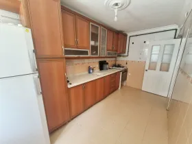 Laleli Mahallesi Merkezi Konumda 3+1 Satılık Fırsat Daire