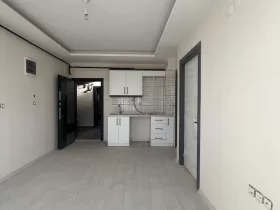 1+1 NİKAH SARAYI YANI ÇEŞİTLİ KAT SEÇENEKLERİ OLAN SATILIK DAİRE