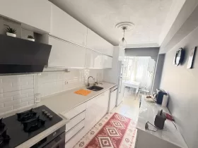BUCA BARIŞ MAHALLESİNDE SATILIK GENİŞ 3+1